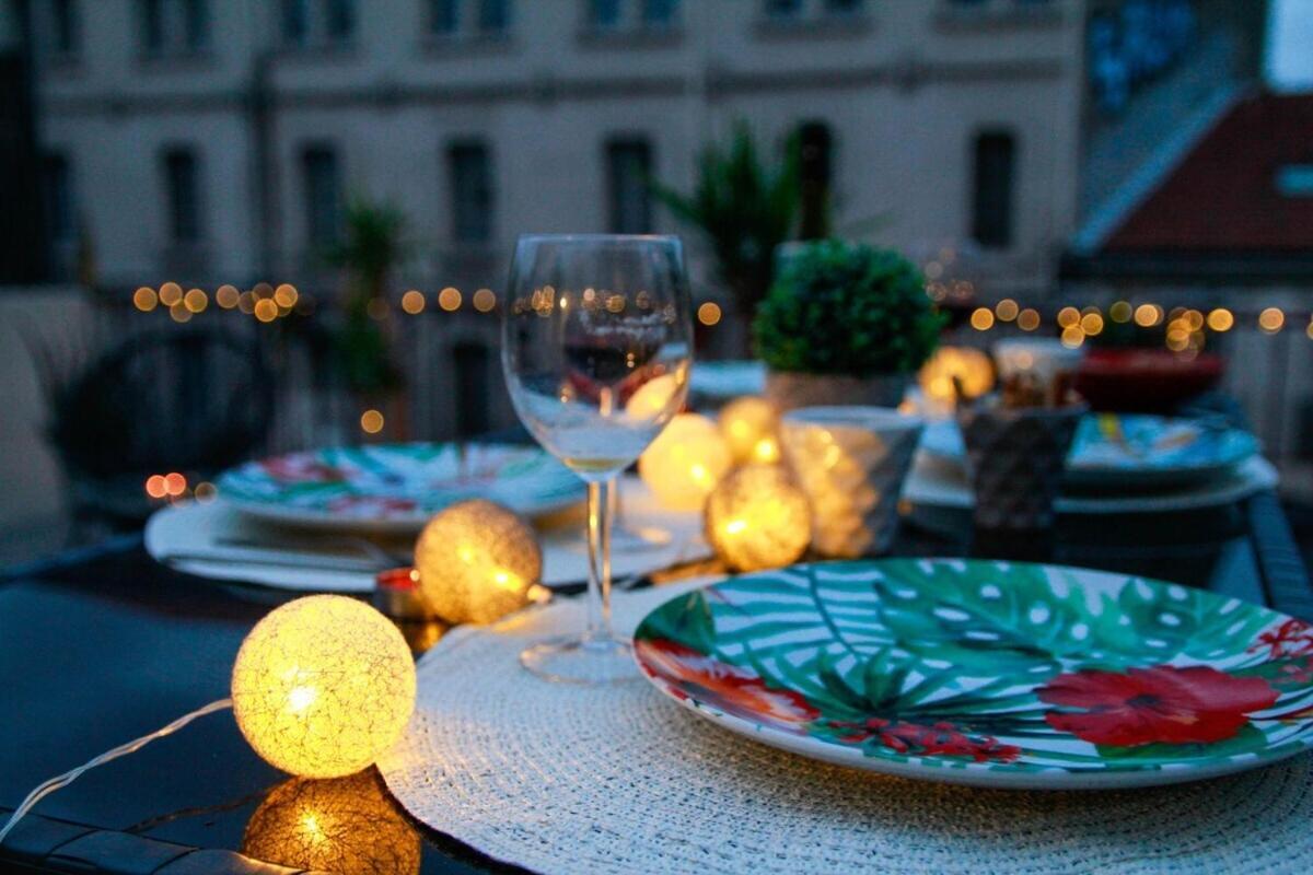 L'Amoureux - Terrasse Et Climatisation Coeur De Ville Montpellier Dış mekan fotoğraf
